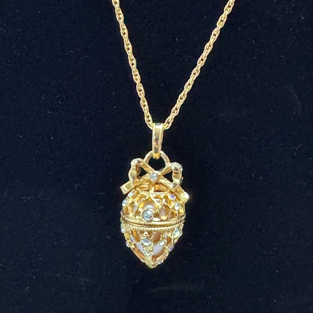 Joan Rivers Gold Secret of the Scroll Faberge Egg Locket Necklace 30 inches